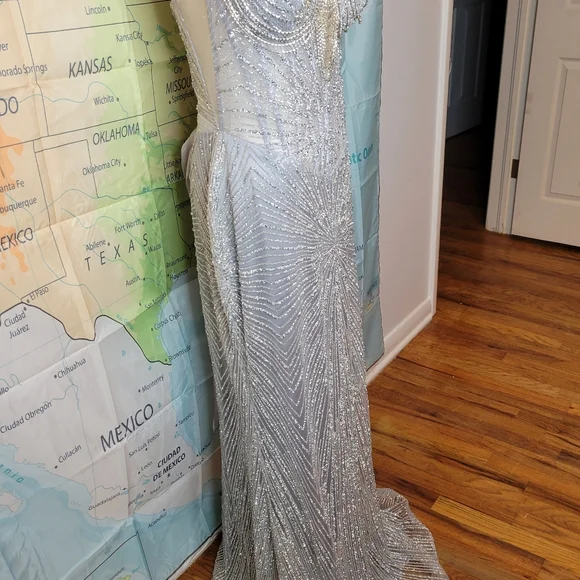 Alglist Silver Beaded Strapless Dress Lace Up Back Size 8 - Picture 4 of 17